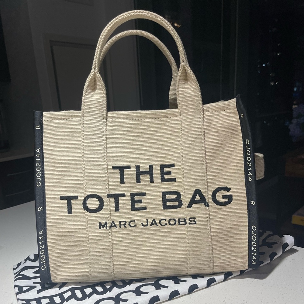 Marc Jacobs - The Jacquard Medium Tote Bag